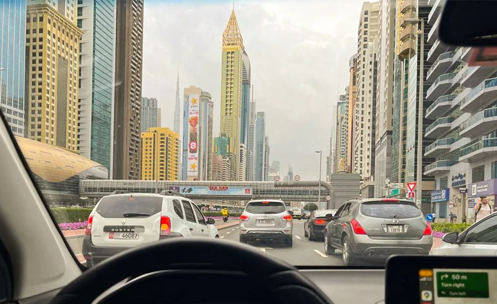 Dealing with high traffic volume in Dubai
