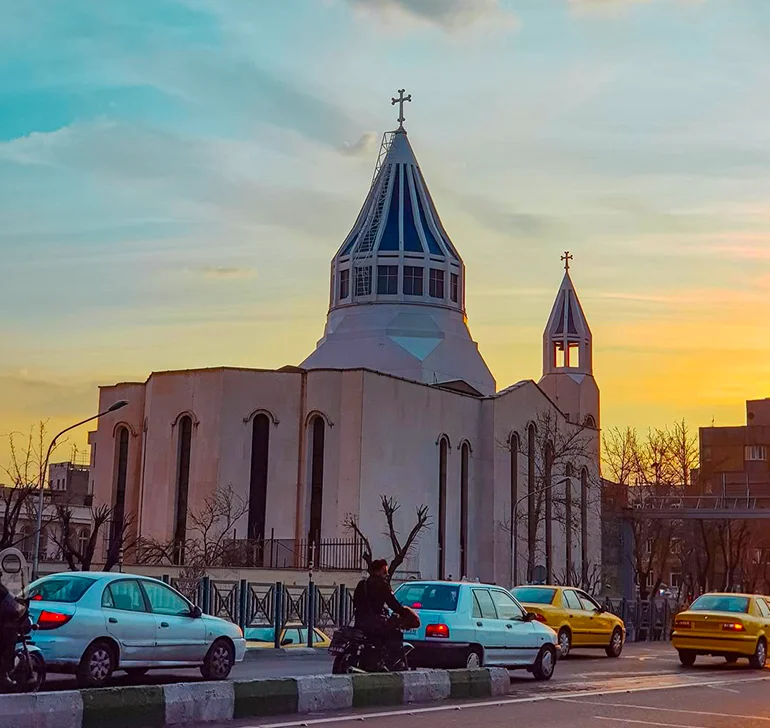 کلیسای سرکیس مقدس از جاهای دیدنی تهران