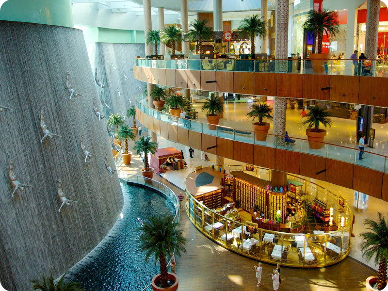 tourist attraction of Dubai mall in Dubai