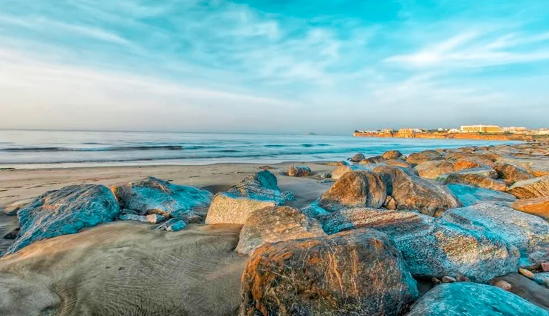 ساحل القرم برای طبیعتگردی در عمان