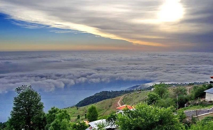 جاده روستای فیلبند از زیباترین جاده های ایران