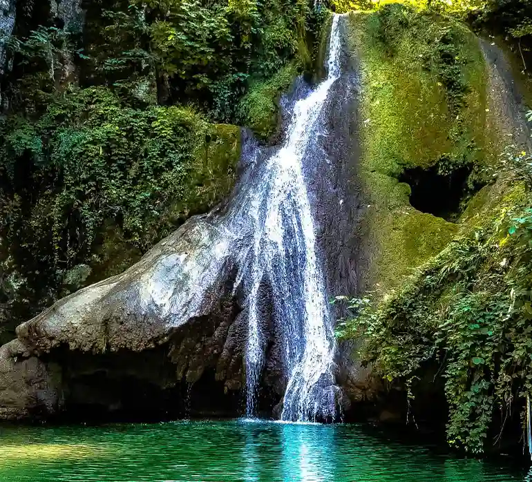 آبشار لوه یکی از جاهای ناشناخته ایران