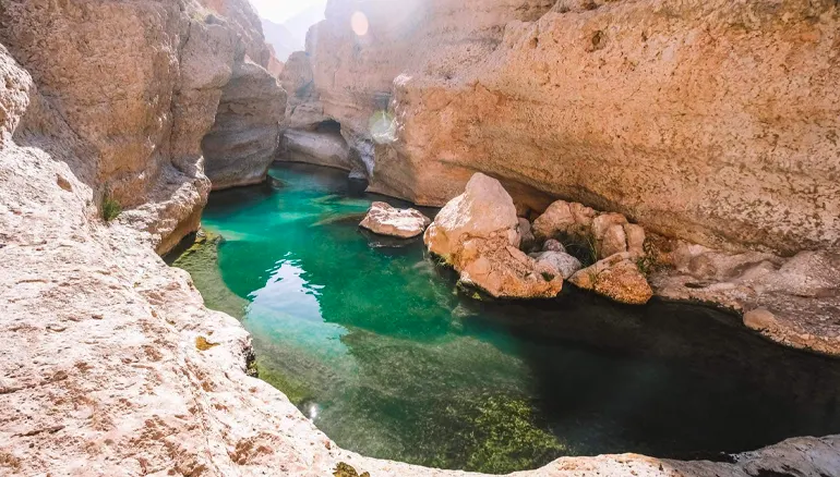 وادی شاب برای طبیعتگردی در عمان