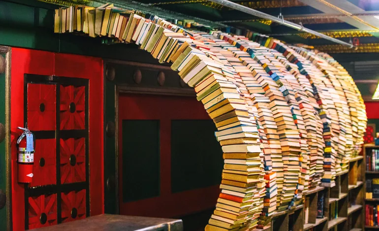 The Last Bookstore in LA