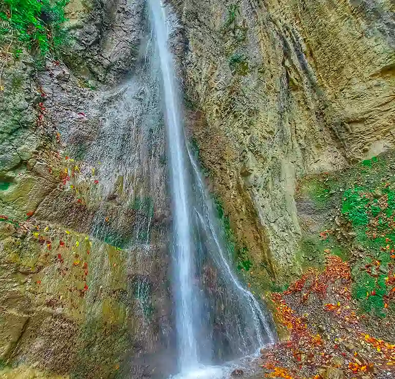 آبشار زیارت گلستان