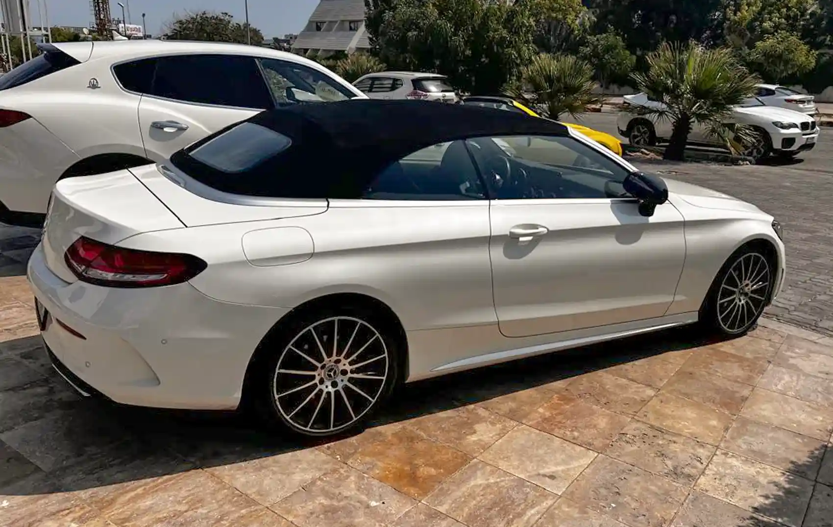 Mercedes-Benz C200 Convertible Rental Kish | Rent C200 Kish ...