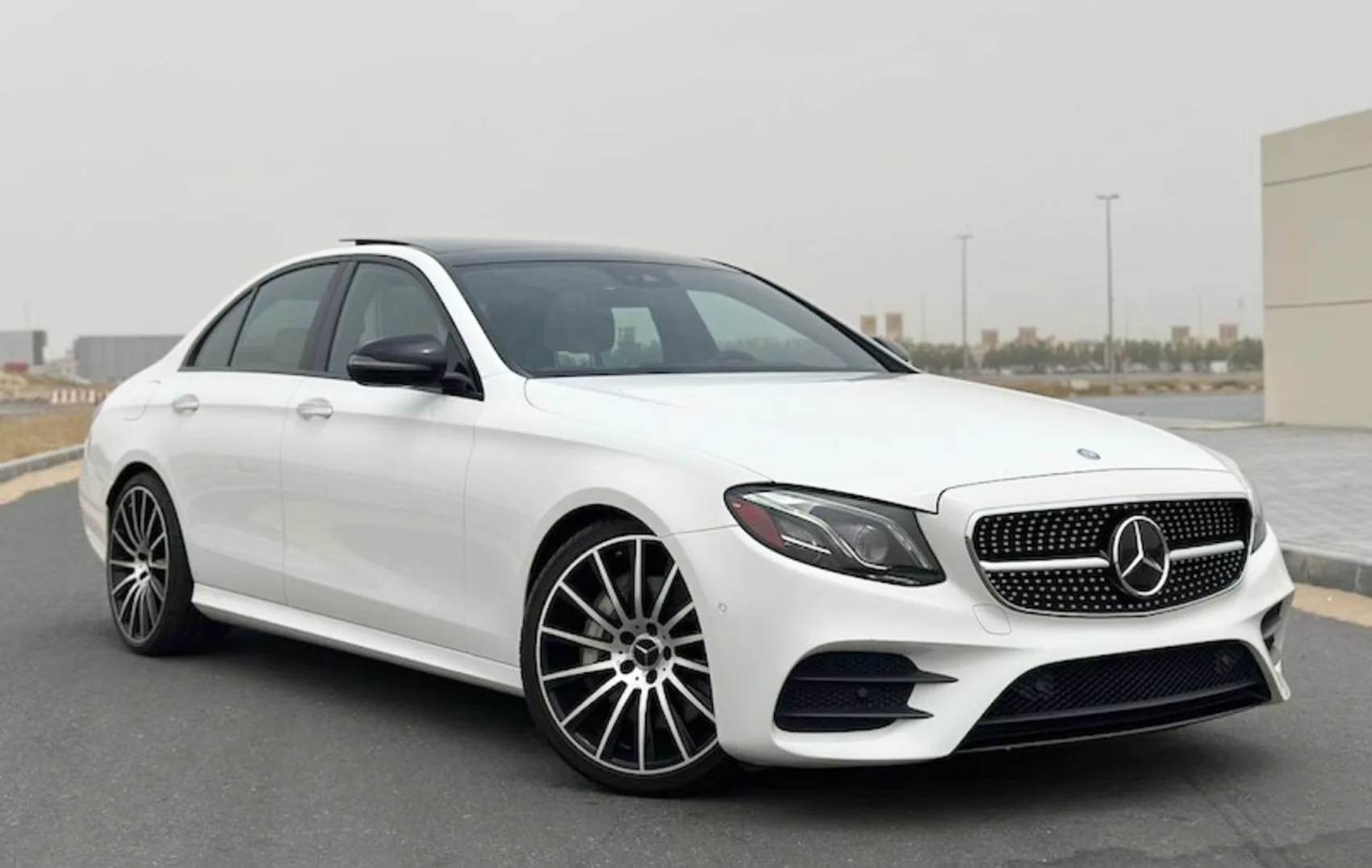 Mercedes-Benz E300 Rental in Kish | Rent a Benz E300 in Kish ...