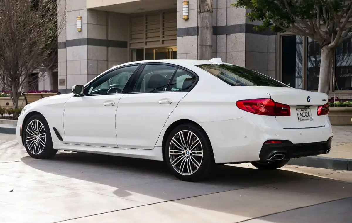 اجاره BMW 520 در استانبول | قیمت ارزان کرایه بی‌ام‌و 520 ...