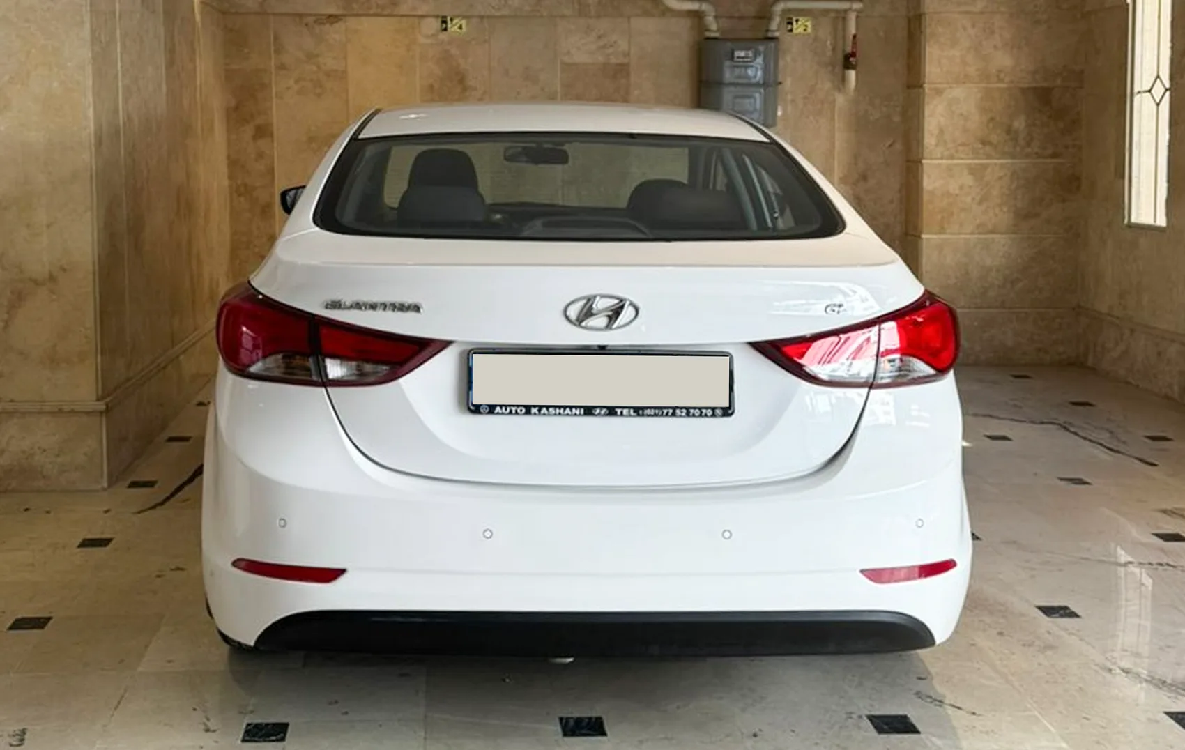 Tahran'da Hyundai Elantra kiralama 10 indirim ...