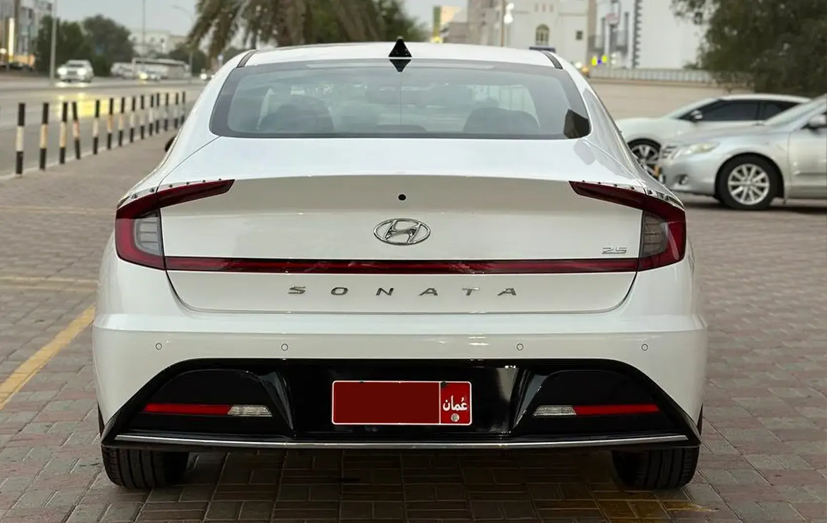 Rent Hyundai Sonata SEL in Oman from 24 OMR ...