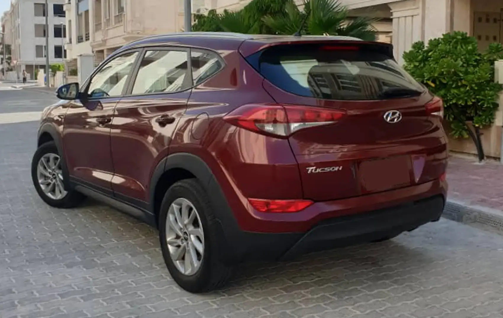 Location de Hyundai Tucson à Kish | Prix de location de Tucson à Kish ...