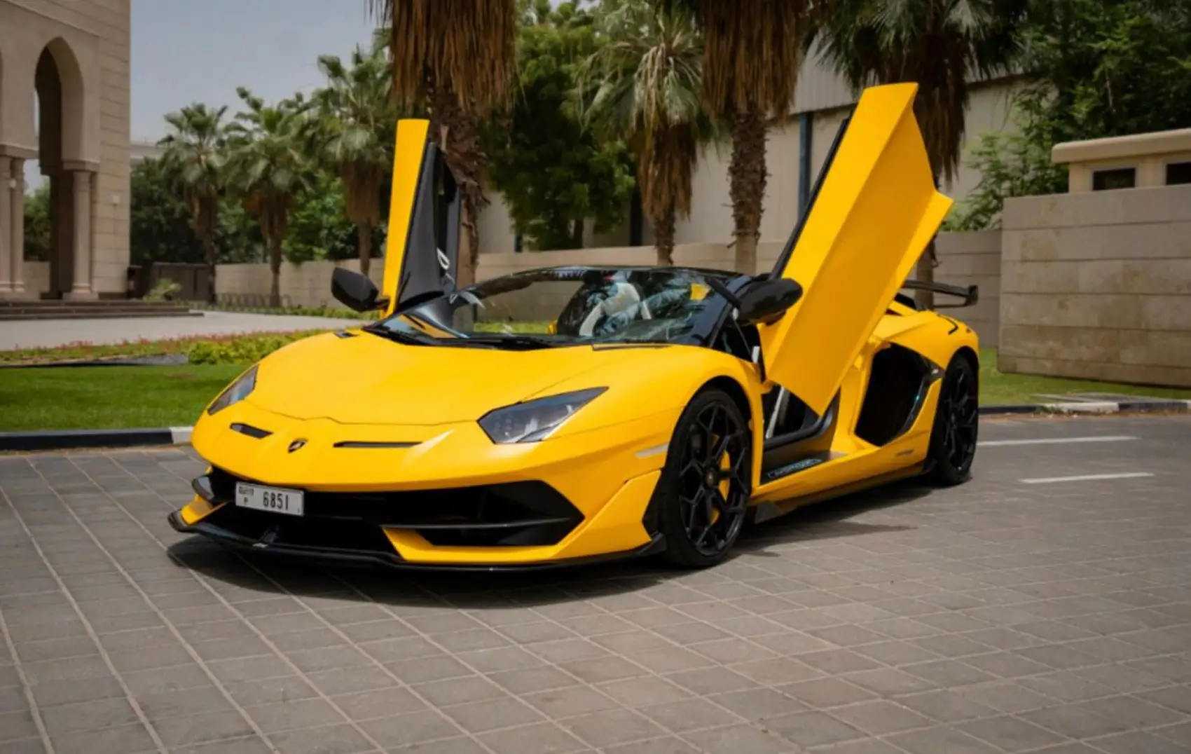 Aventador rental Dubai, Rent Aventador from 6,000 AED ...