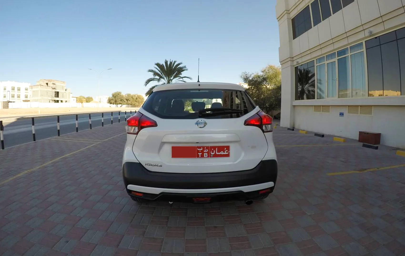 Nissan kicks rent Oman, Nissan kicks rental Oman online ...