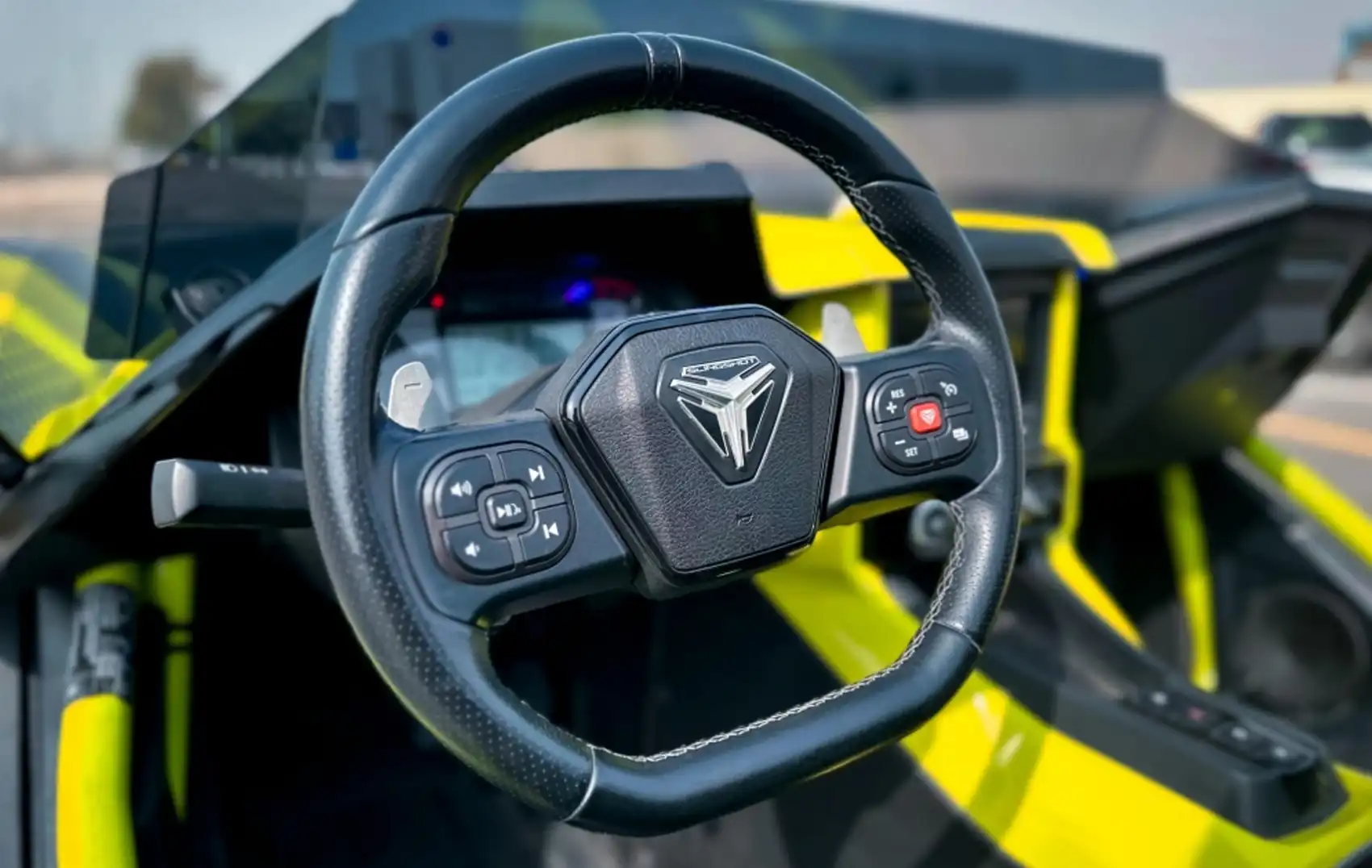 Slingshot rental Dubai | Polaris slingshot rental in Dubai ...