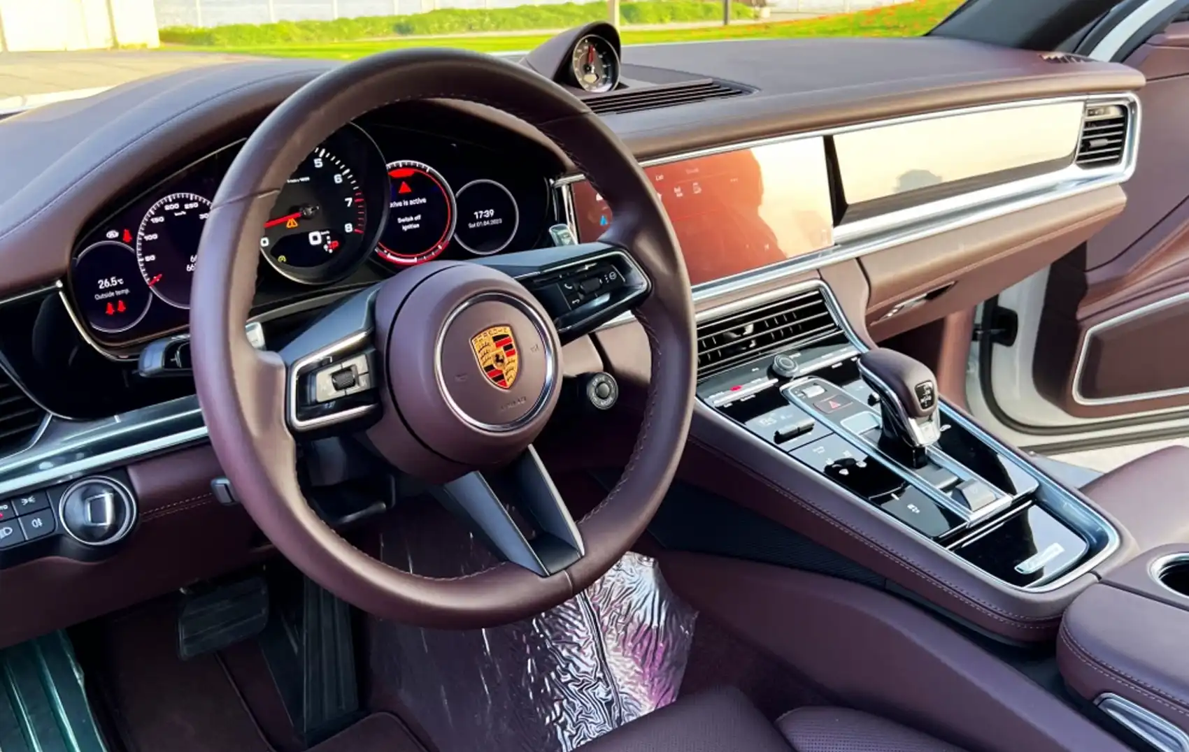 Porsche Panamera rental Dubai- UAE from 1300 AED/Daily ...