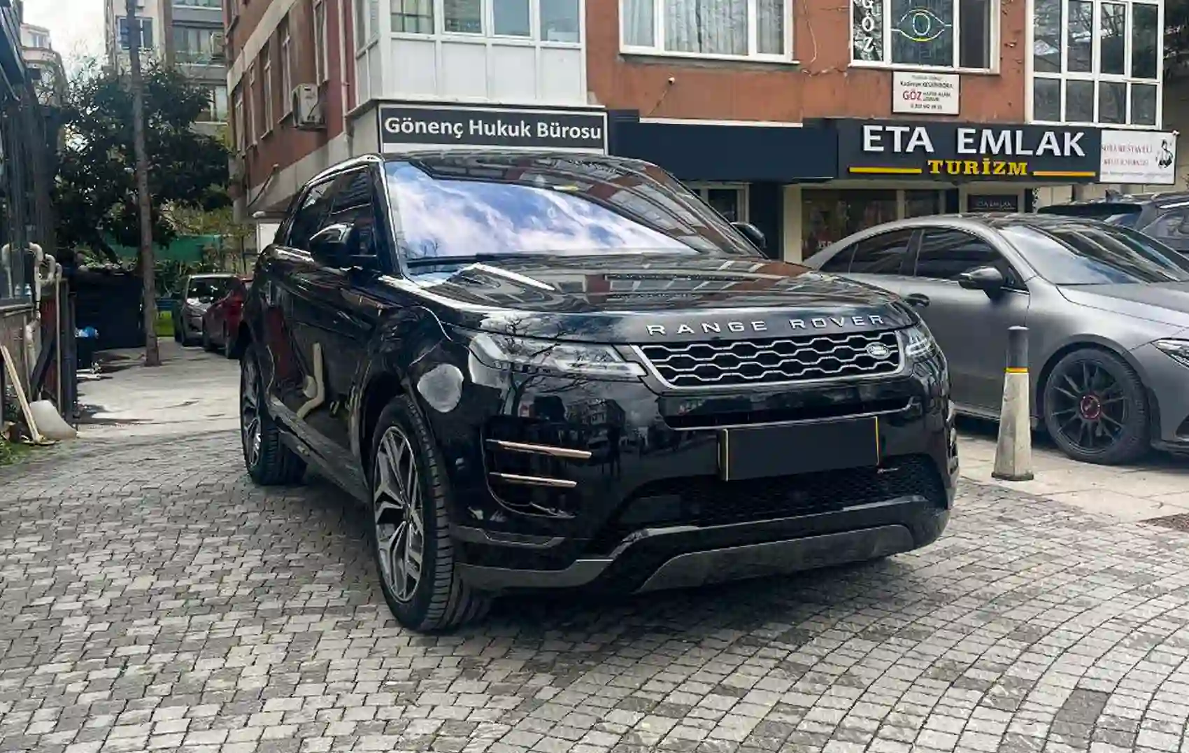 Rent a Range Rover Evoque in Istanbul, Evoque Rental Turkey ...