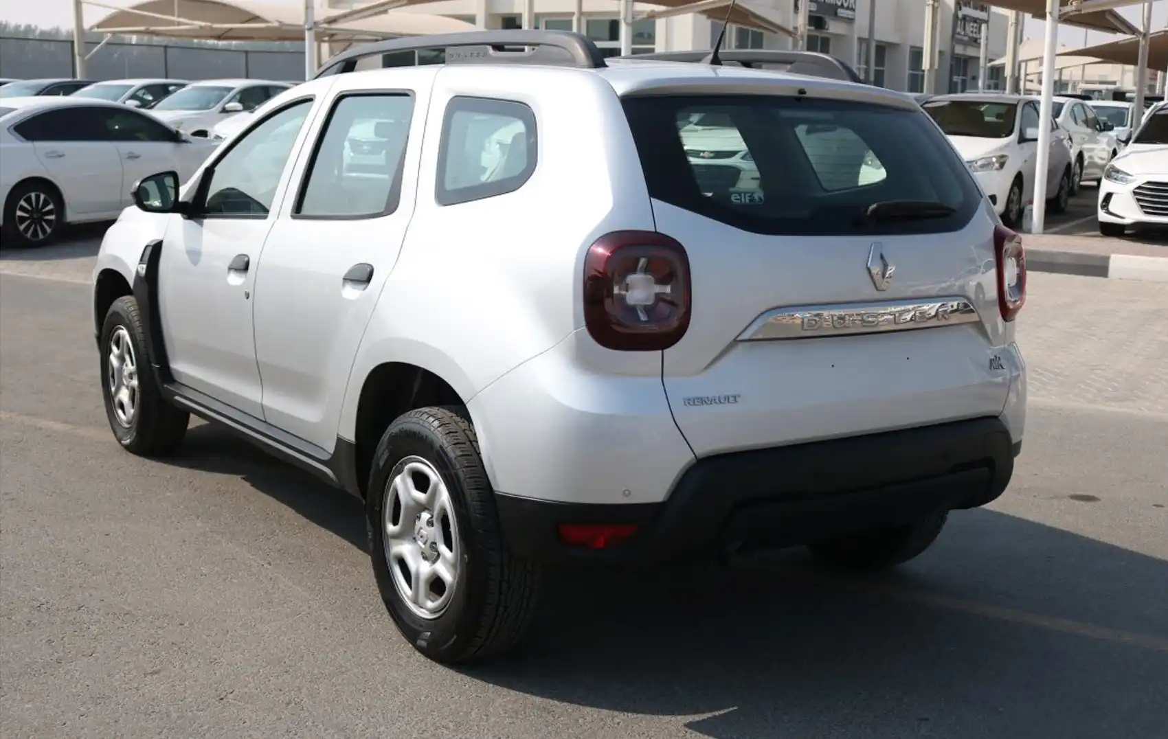 Rent a Renault Duster in Oman from 21 OMR/ Daily ...