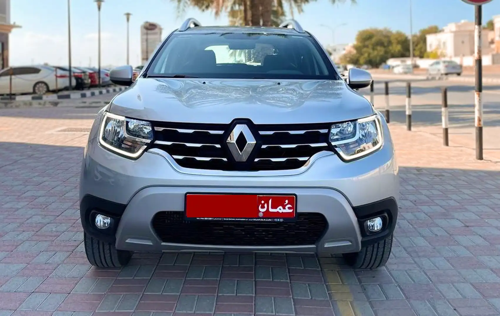 Renault Duster Rental in Oman | Rent Renault Duster 4WD Oman ...