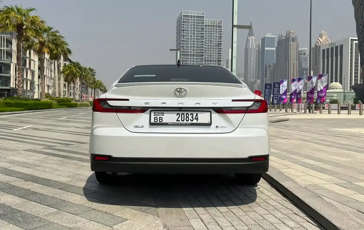 Camry hybrid rental Dubai | No deposit ...