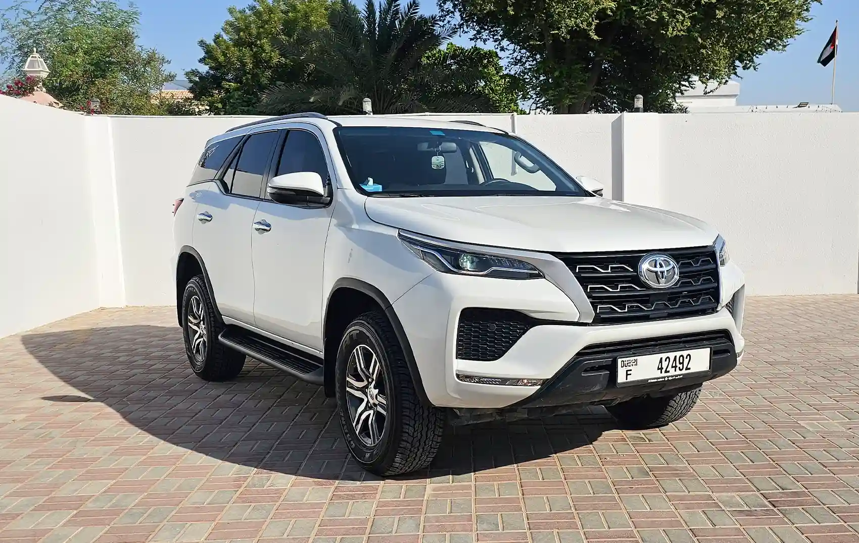 Аренда Toyota Fortuner в Дубае, ОАЭ ...