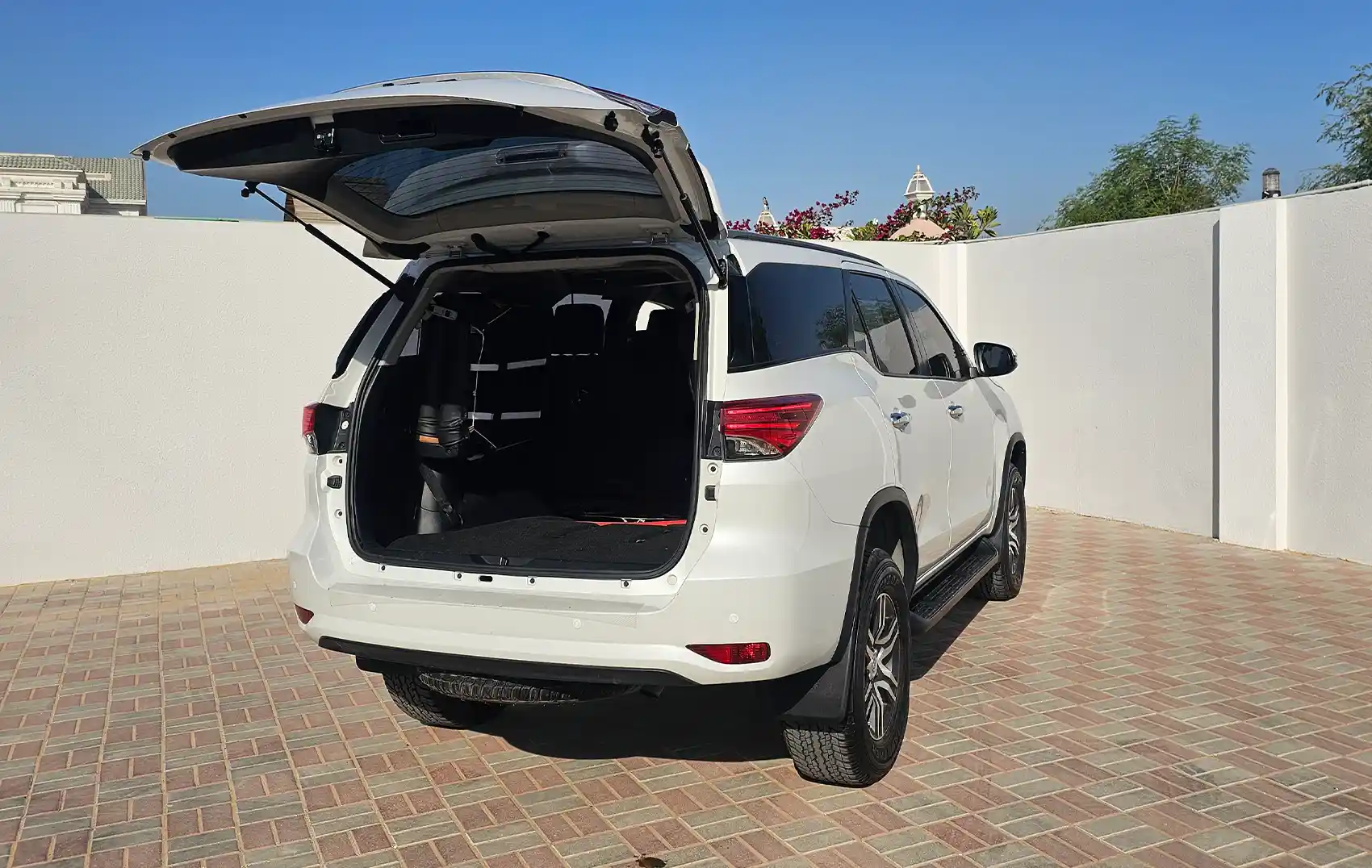 Toyota Fortuner Rent a Car Dubai, UAE ...