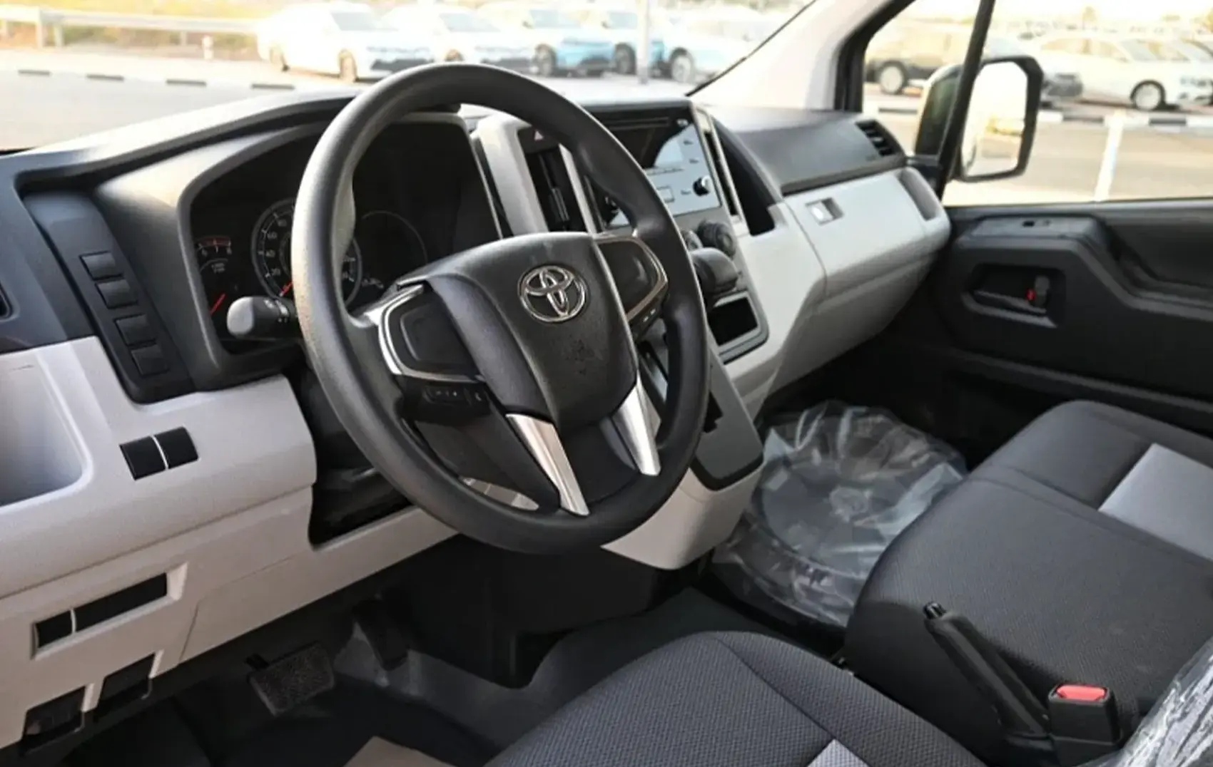 Toyota Hiace rental Dubai, Hiace for rent Dubai from 400 AED ...