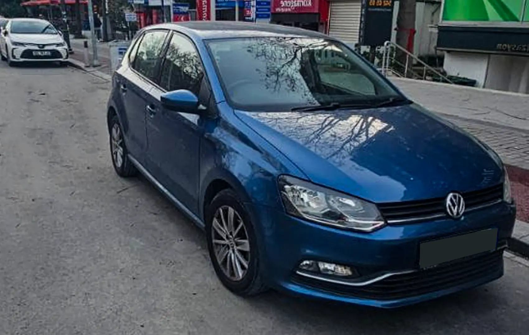 Location de Volkswagen Polo à Istanbul pour 1000 lires ...