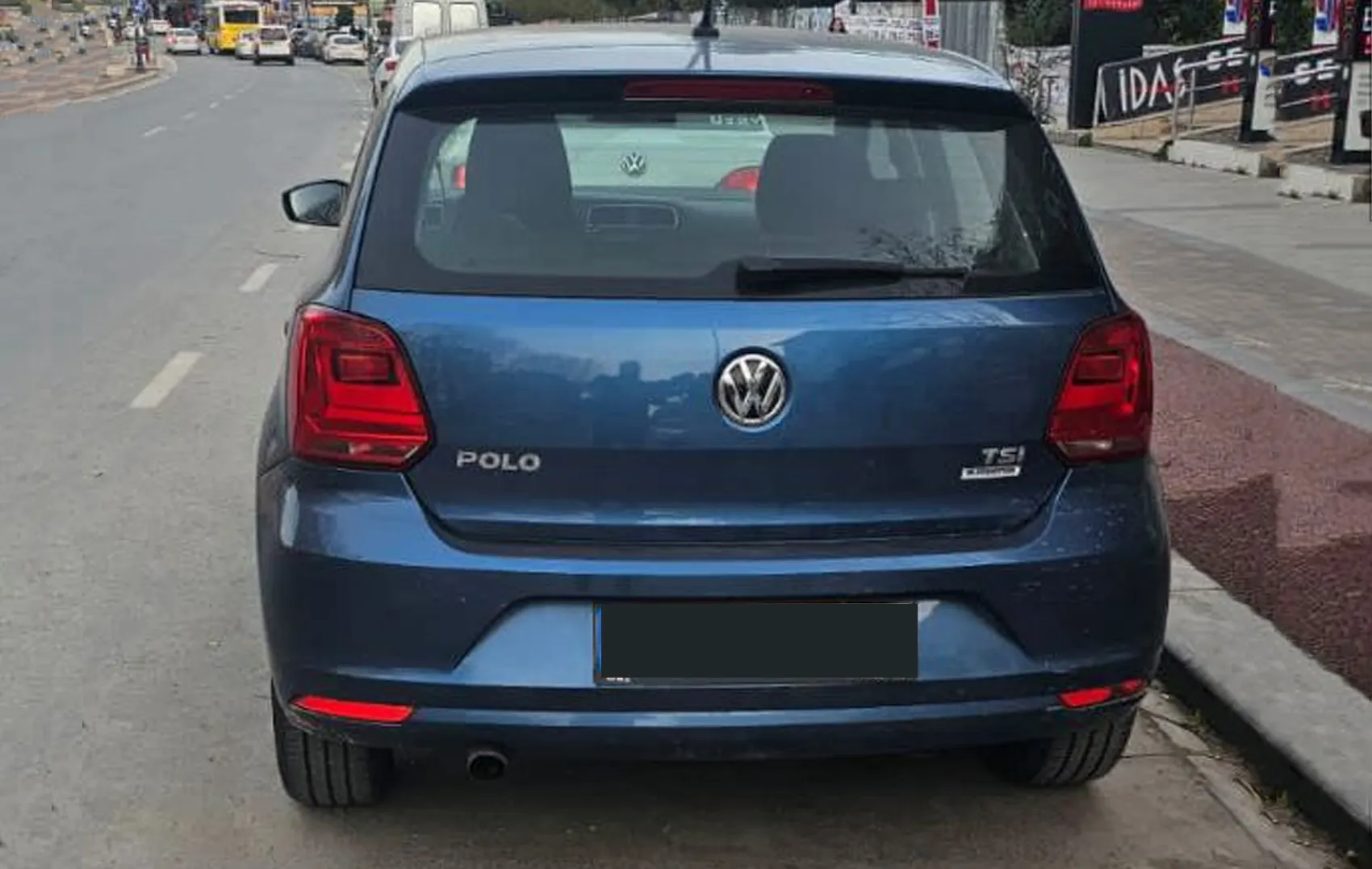 Location de Volkswagen Polo à Istanbul pour 1000 lires ...