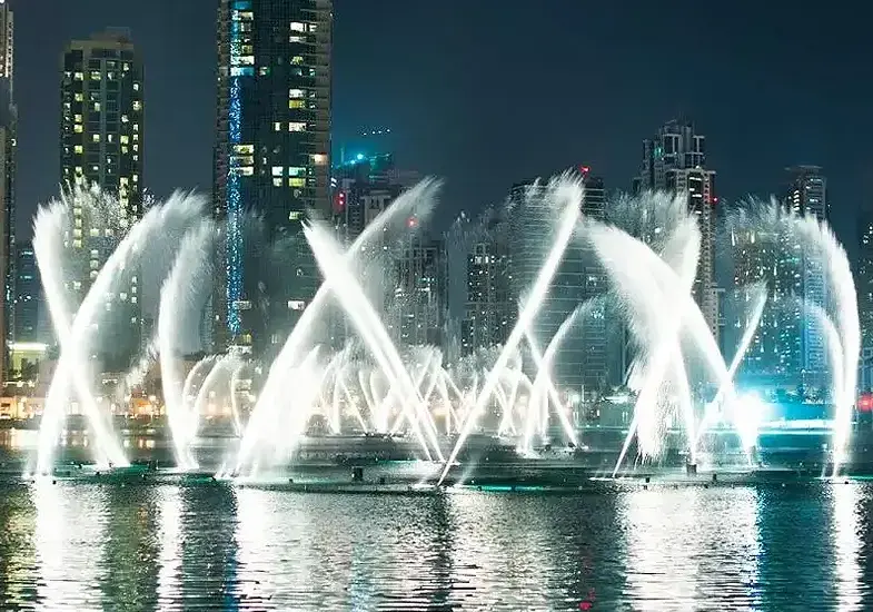 Witness the mesmerizing Dubai Fountain Show: