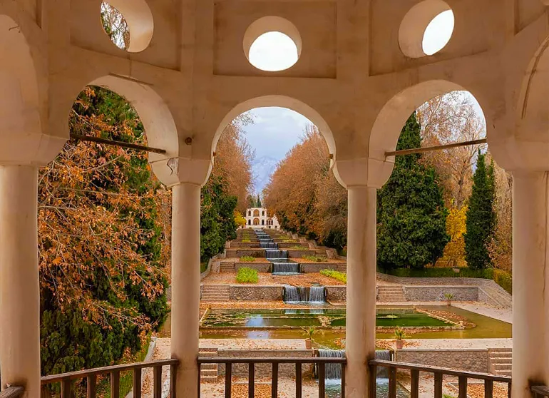 Discover Shazdeh Mahan Garden in Iran