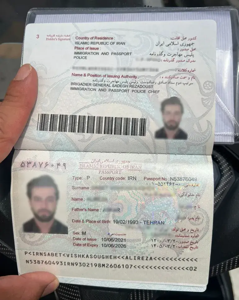 مدارک لازم برای اجاره خودرو در دبی؛ عکس پاسپورت 